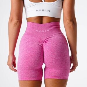 NVGTN Scrunch Seamless Shorts Fuchsia - Medium (M)